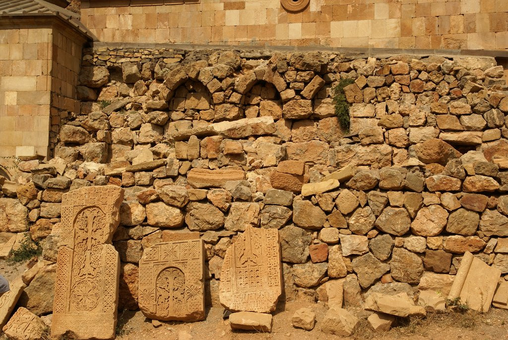 Хачкары (Khachkars) – фотографии Армении