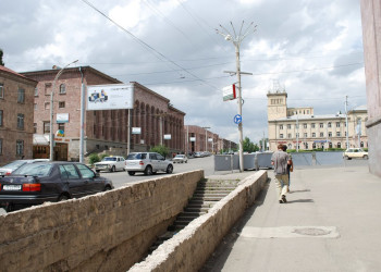 Улица в Гюмри, Армения. Фото 8 – фотографии Армении