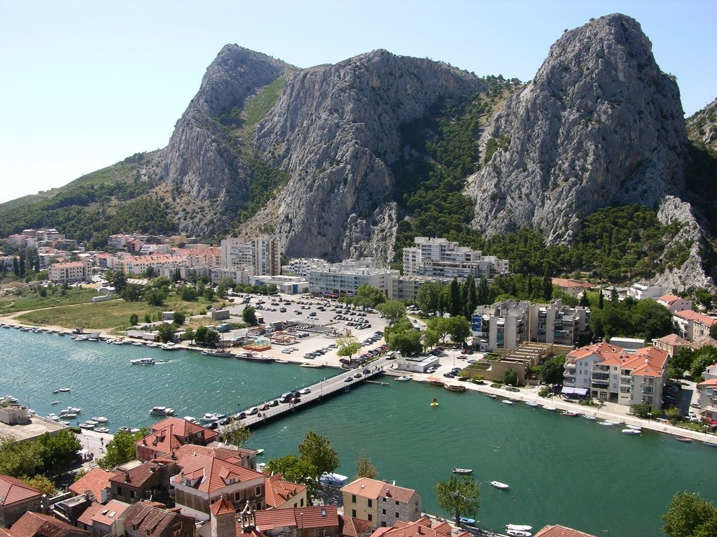 Панорамный вид в Омиш, Хорватия. Фото 9 – фотографии Хорватии