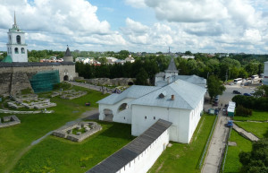 Приказные палаты в Пскове возле Кремля – фотографии России