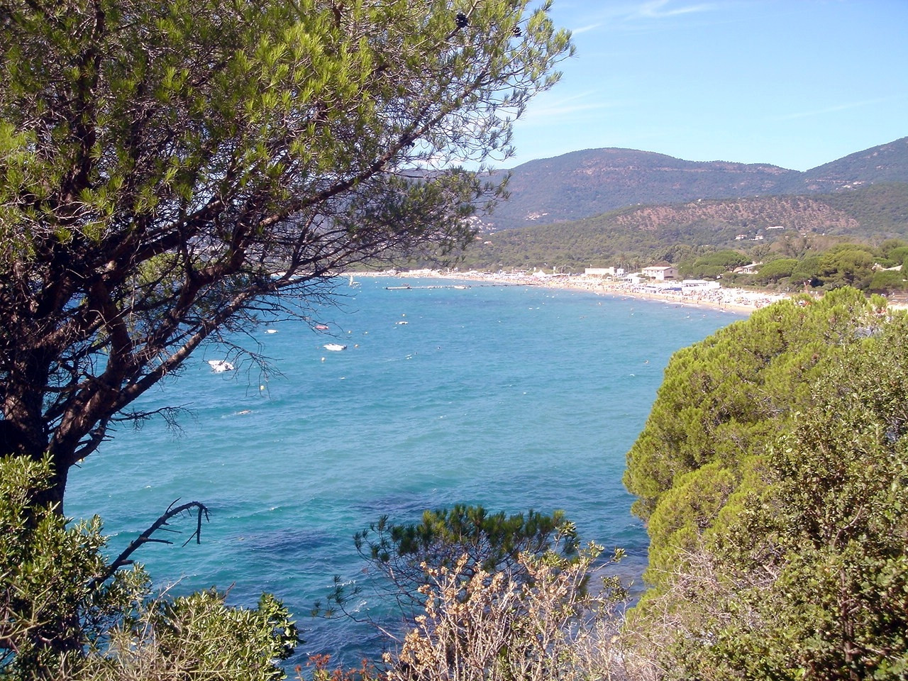 Берега в Ла-Круа-Вальмер, Франция – фотографии Франции