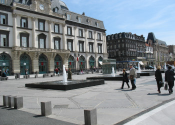 Площадь в Клермон-Ферран, Франция. Фото 1 – фотографии Франции