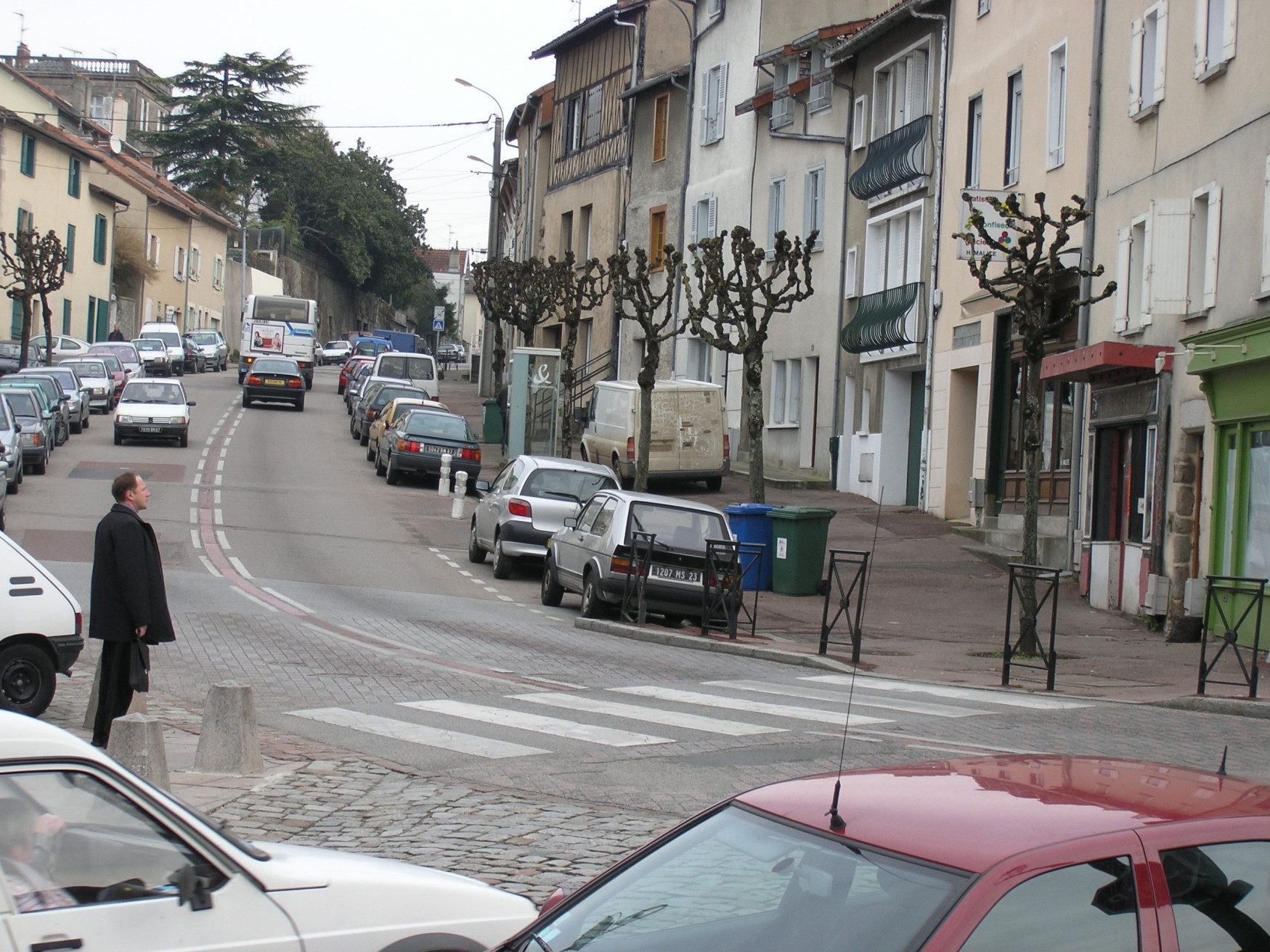 Улица в Лиможе, Франция – фотографии Франции