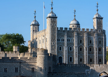 Крепость Лондонский Тауэр (Tower of London), Великобритания – фотографии Великобритании