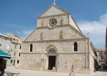 Церковь в Паг, Хорватия. Фото 11 – фотографии Хорватии