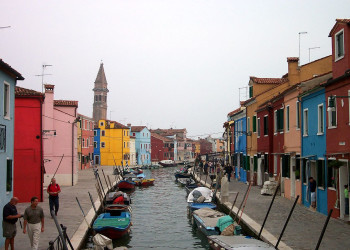 Разноцветный остров Бурано (Burano) – фотографии Италии