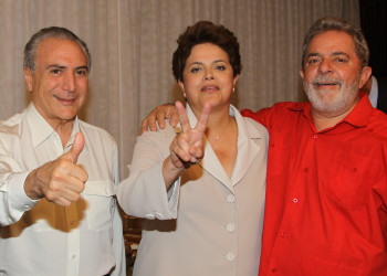 Нынешний и прежний президенты Бразилии – фотографии Бразилии