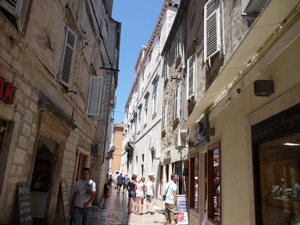 Улица в Задаре, Хорватия. Фото 4 – фотографии Хорватии