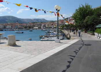 Набережная в Башка, Хорватия. Фото 3 – фотографии Хорватии