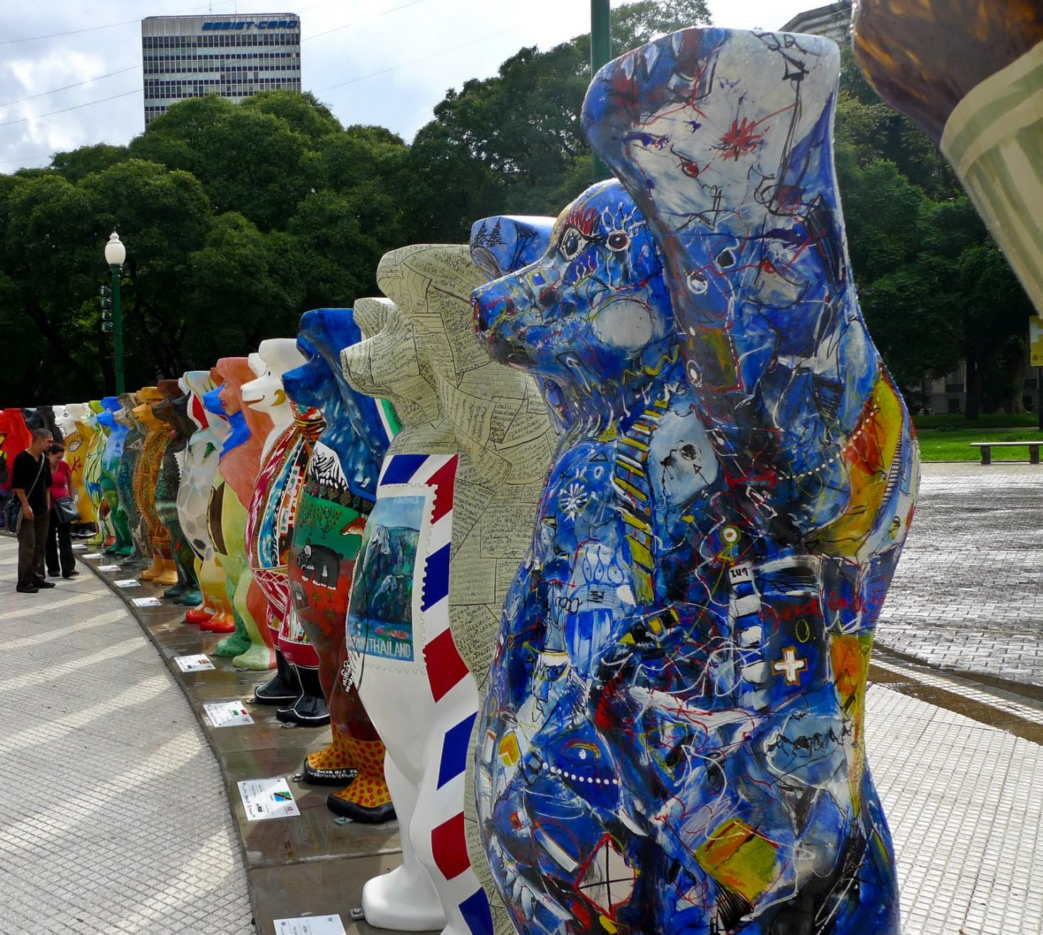 Скульптуры в Буэнос Айрес, Аргентина – фотографии Аргентины