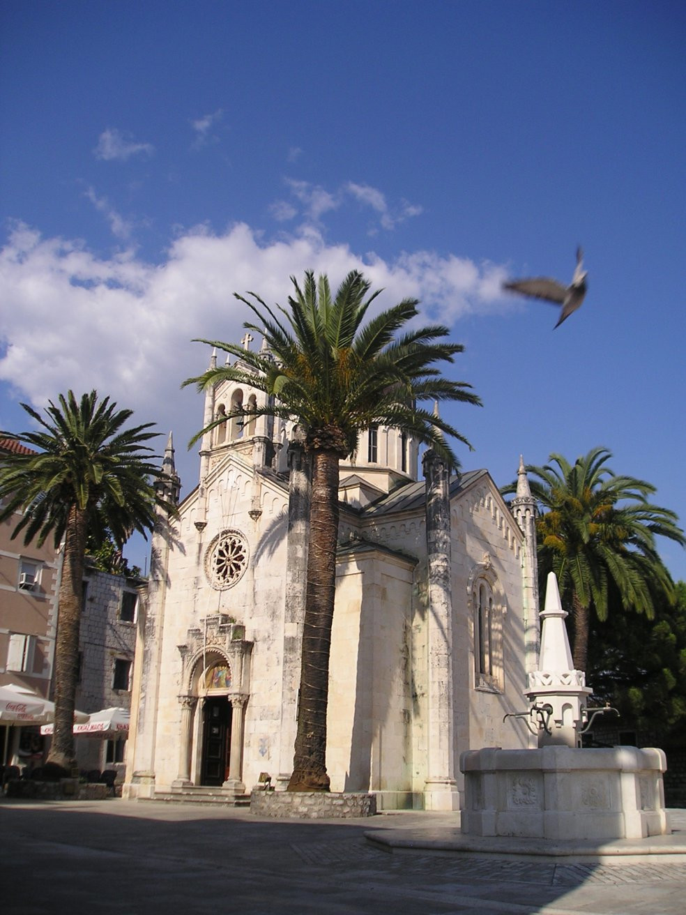 Церковь в Херцег-Нови, Черногория. Фото 8 – фотографии Черногории