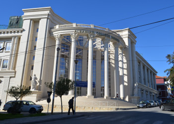 Колледж. Дуррес. Албания – фотографии Албании