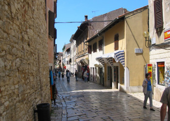 Улица в Пореч, Хорватия. Фото 2 – фотографии Хорватии