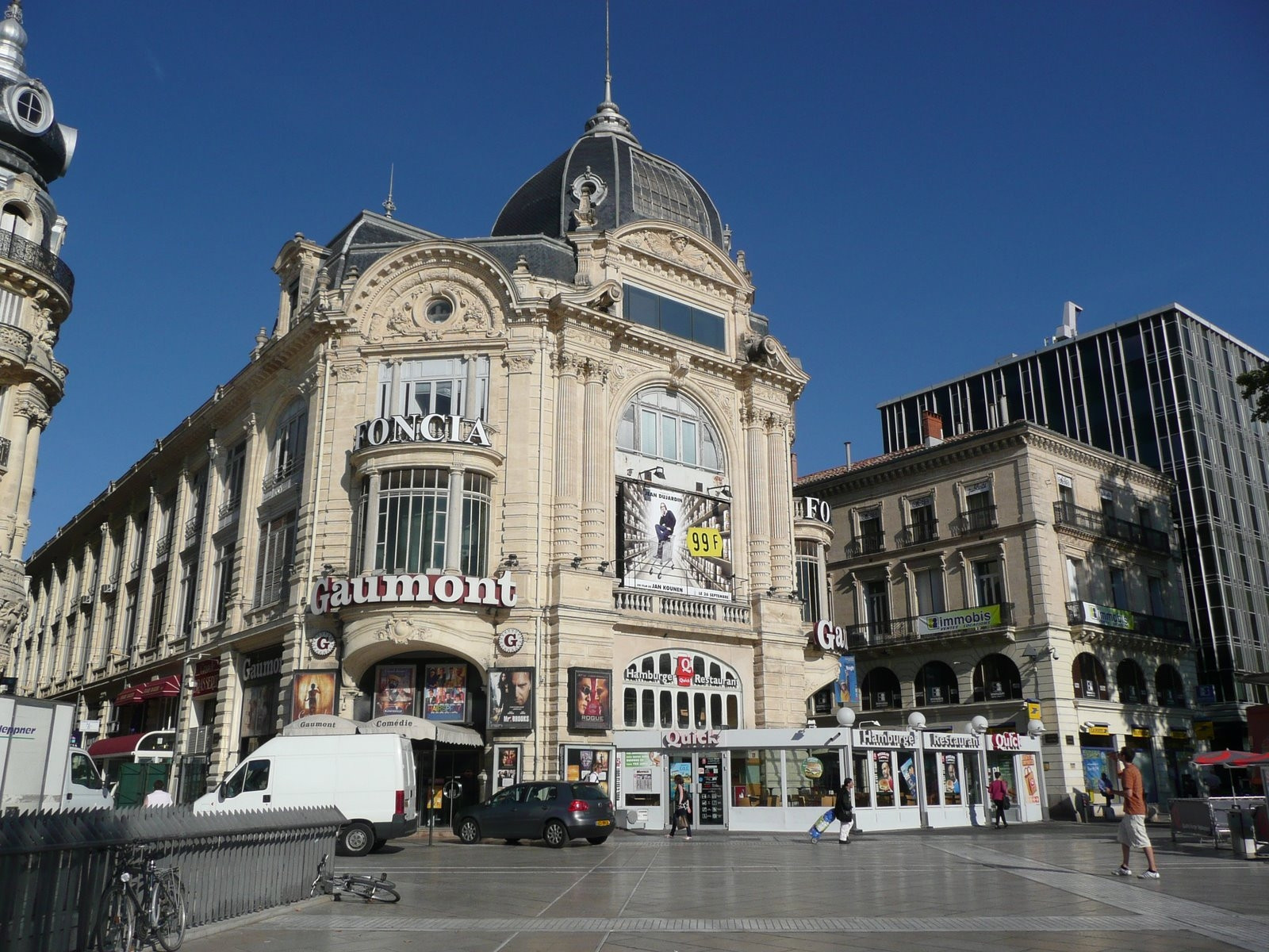 Пешеходная площадь Комедии в Монпелье, Франция – фотографии Франции