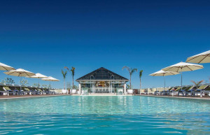 Бассейн. Санта Роса. Аргентина. – фотографии Аргентины