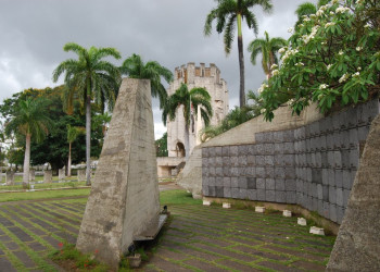 Кладбище в Сантьяго-де-Куба, Куба. Фото 2 – фотографии Кубы