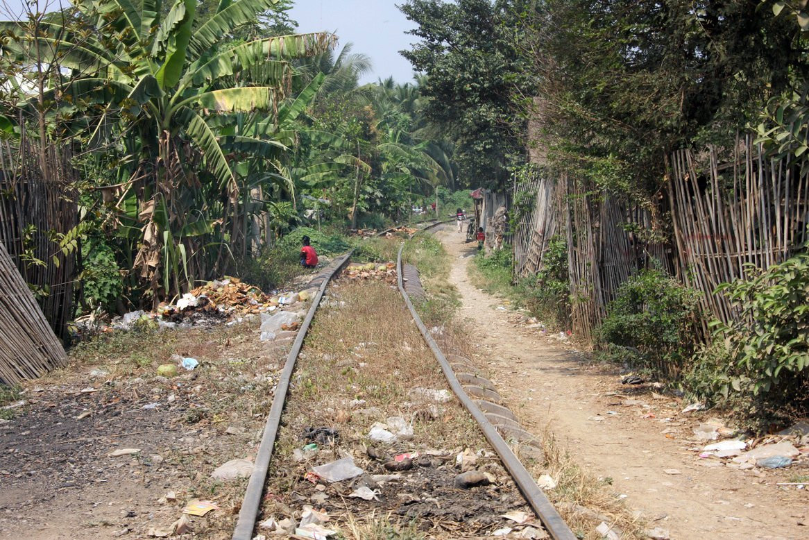 Дорога в Баттамбанге,Камбоджа – фотографии Камбоджи