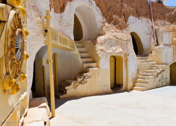 Матмата — бербероязычный город на юге Туниса – фотографии Туниса