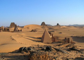 Пирамиды Мероэ 8 – фотографии Судана