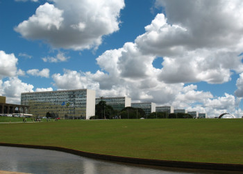 Река в Бразилиа, Бразилия – фотографии Бразилии