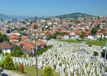 Кладбище Alifakovac в Сараево, Босния и Герцеговина – фотографии Боснии и Герцеговины