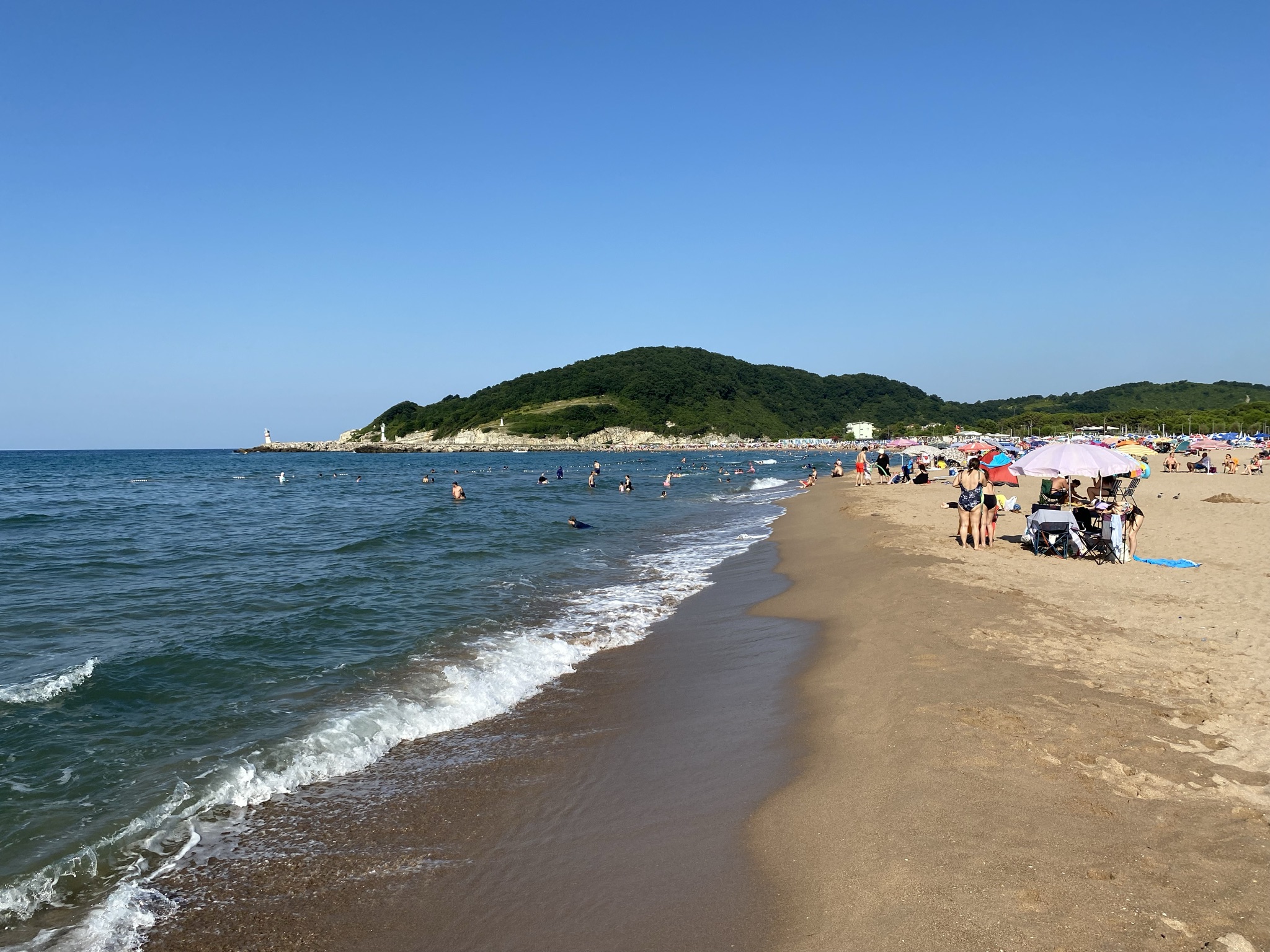 Пляж курорта Агва