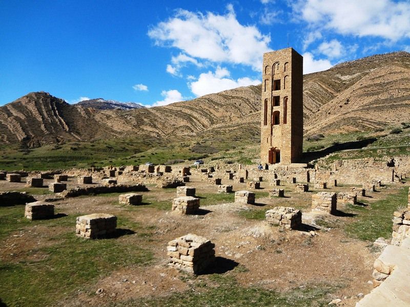 Кала-Бени-Хаммад — древний город в провинции Мсила в северной части Алжира