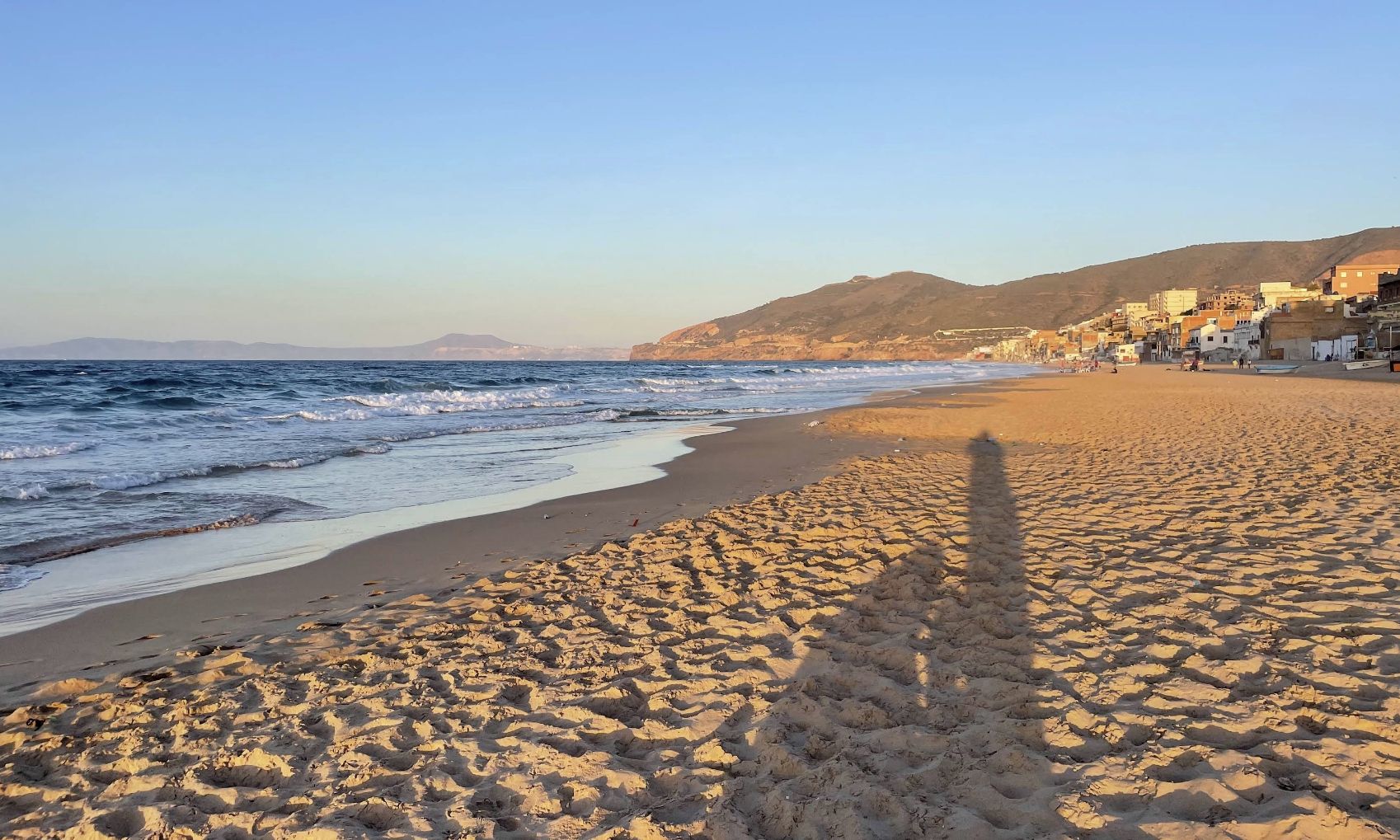 Пляж Paradis Plage, бухта Baie des Aiguades, Оран