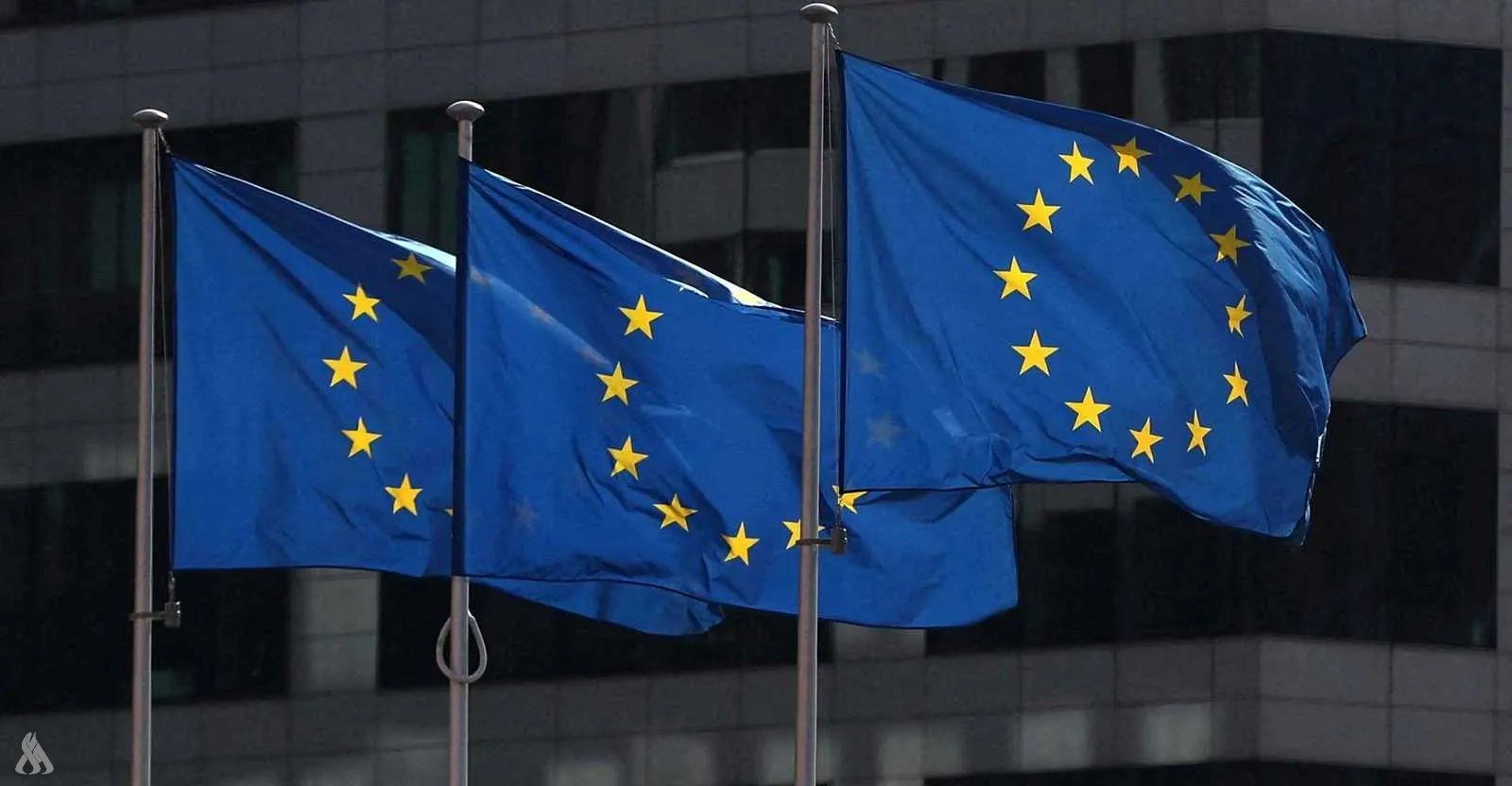 Еврокомиссия официально запретила выдачу мультивиз россиянам