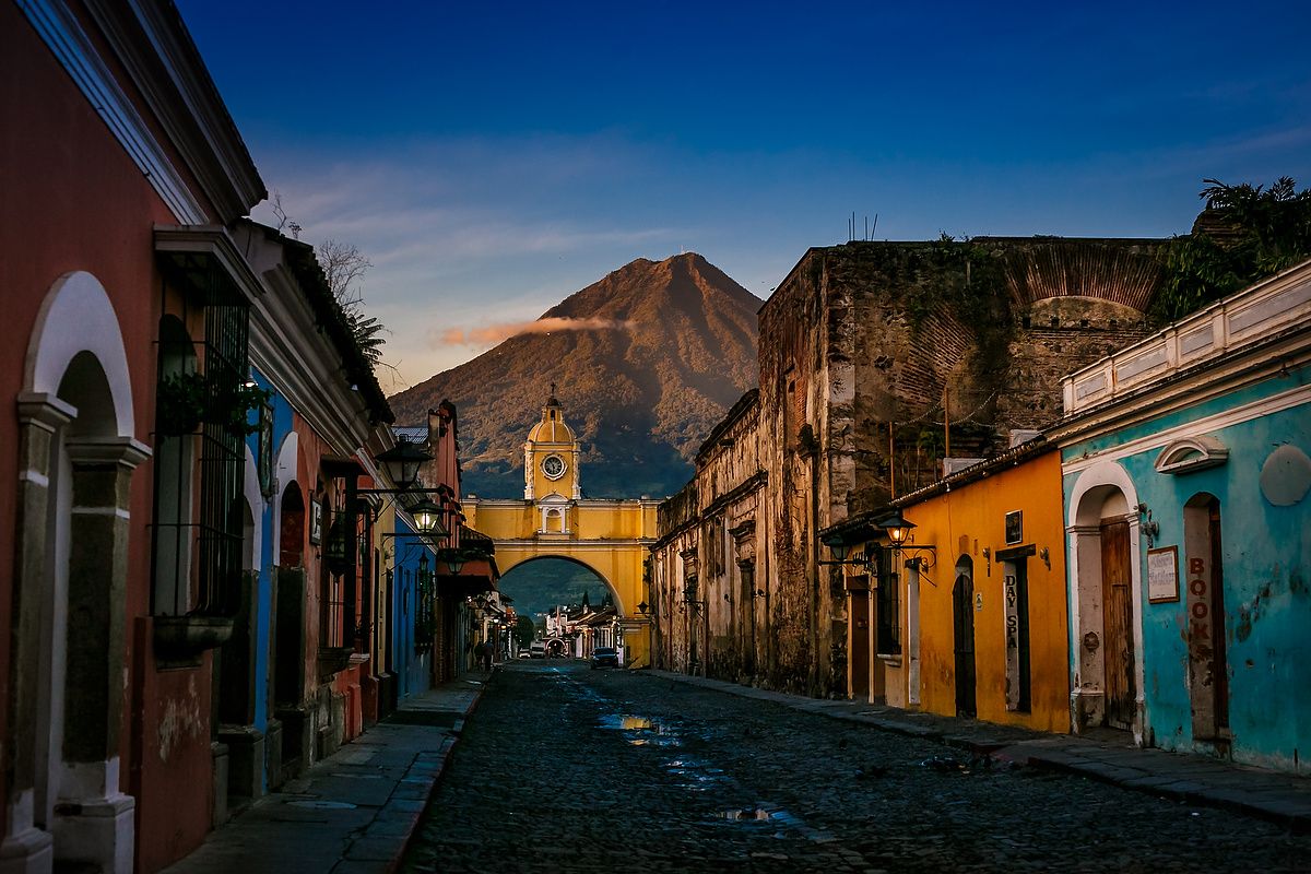 Антигуа-Гватемала — старая столица Гватемалы