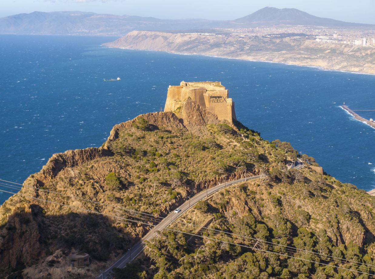 Форт Санта-Круз является одной из главных достопримечательностей города Орана