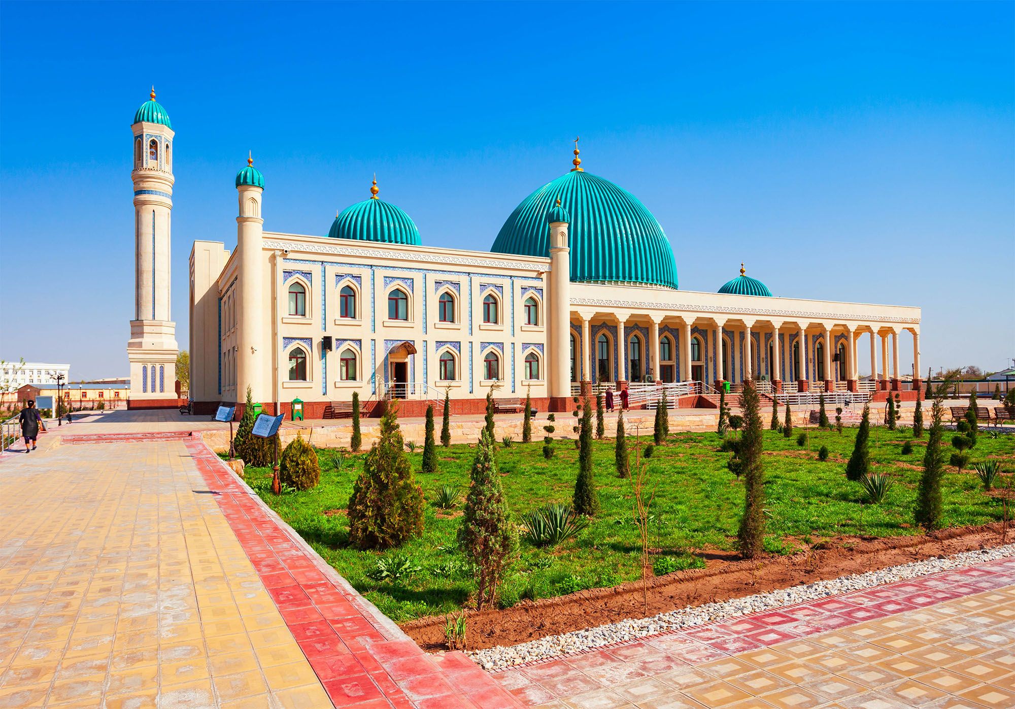 Нукус: город искусства, песков и памяти