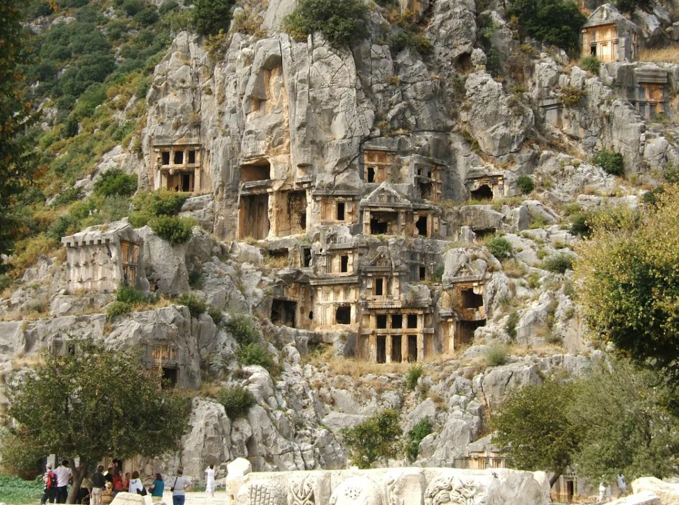 Ликийские гробницы