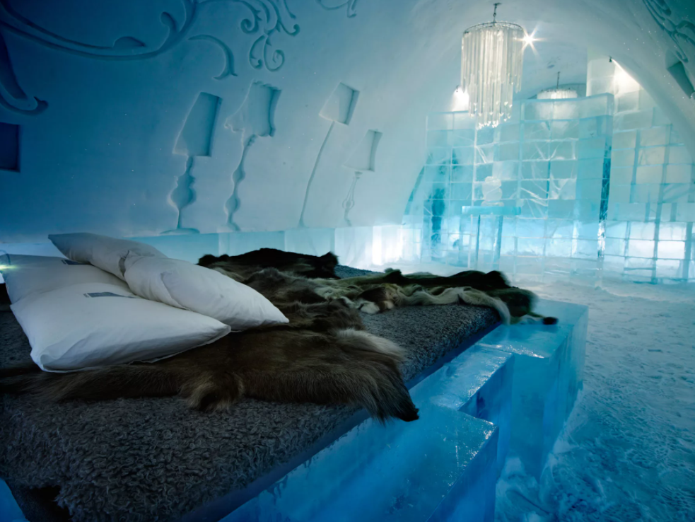 Отель Icehotel находится в поселке Юккасъярви
