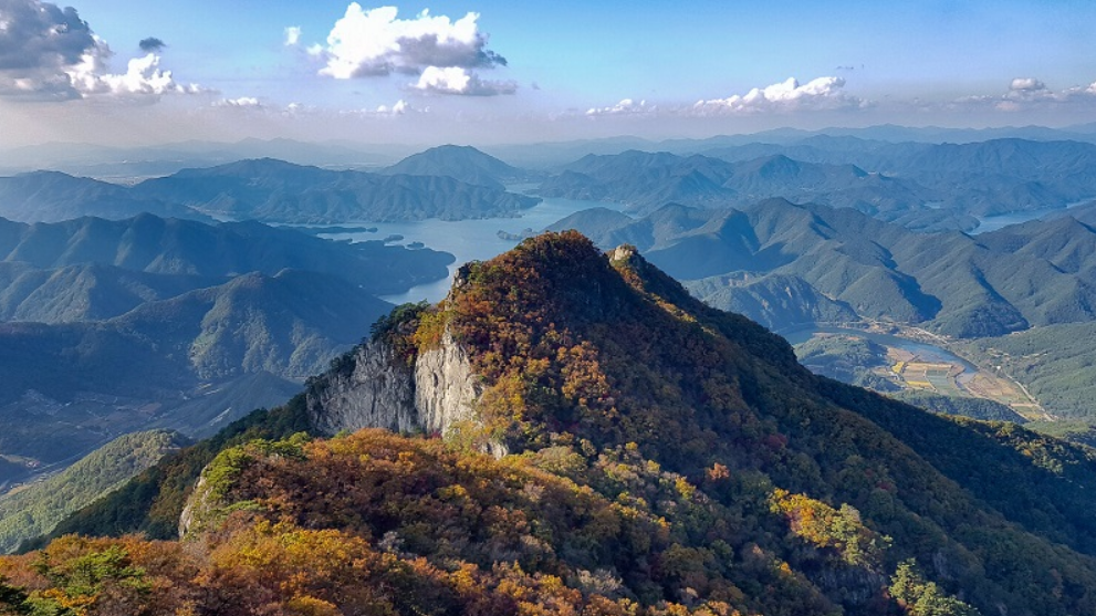 Вораксан - главная вершина хребта Собэксан и национальный парк