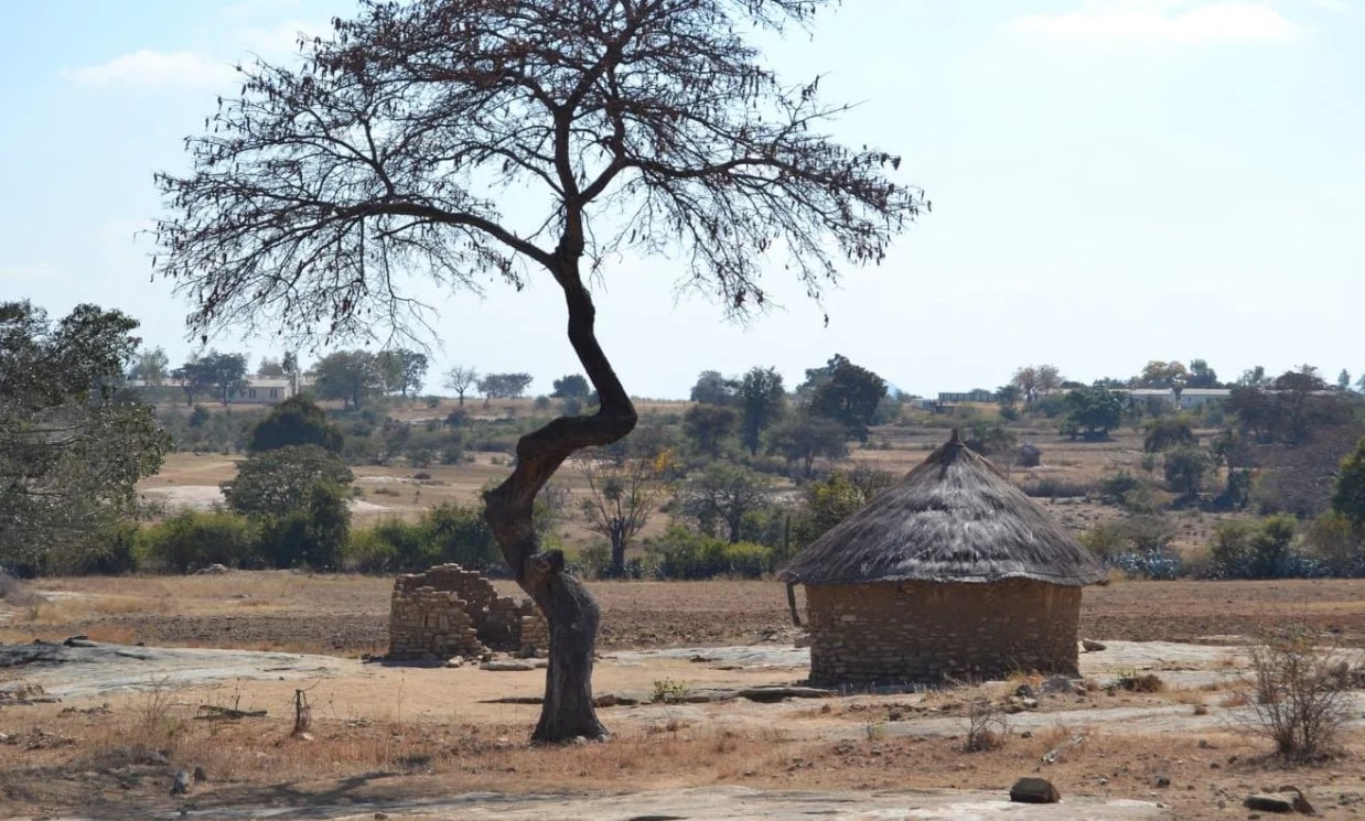 Квекве — город в Зимбабве, в провинции Мидленд