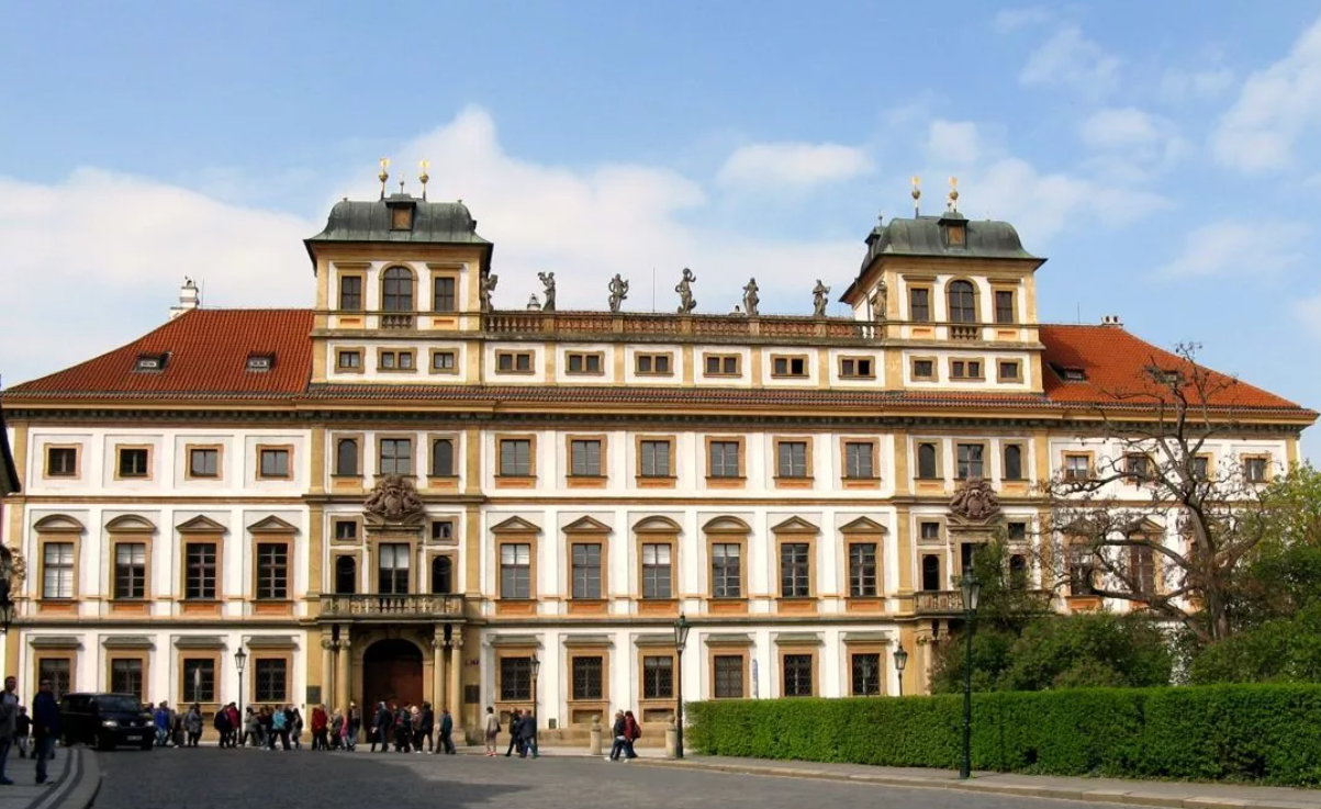 Тосканский дворец в Праге