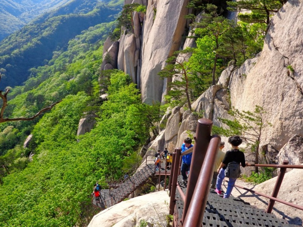 Посещение Канвондо предполагает интенсивный хайкинг