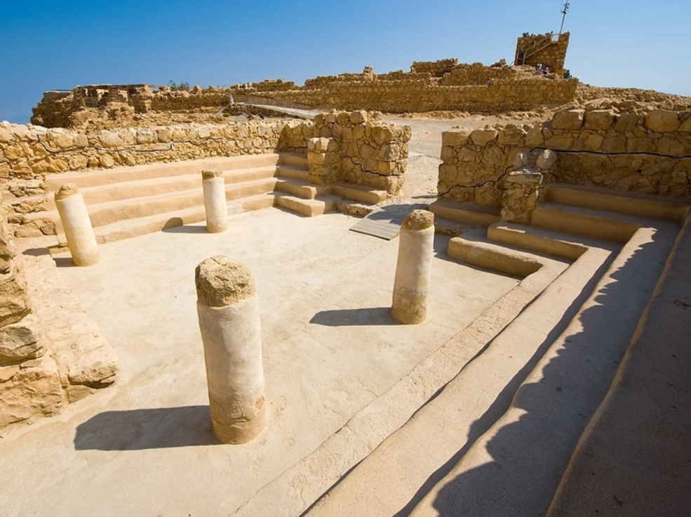 Руины древнего поселения расположены на холме Тель-Горен