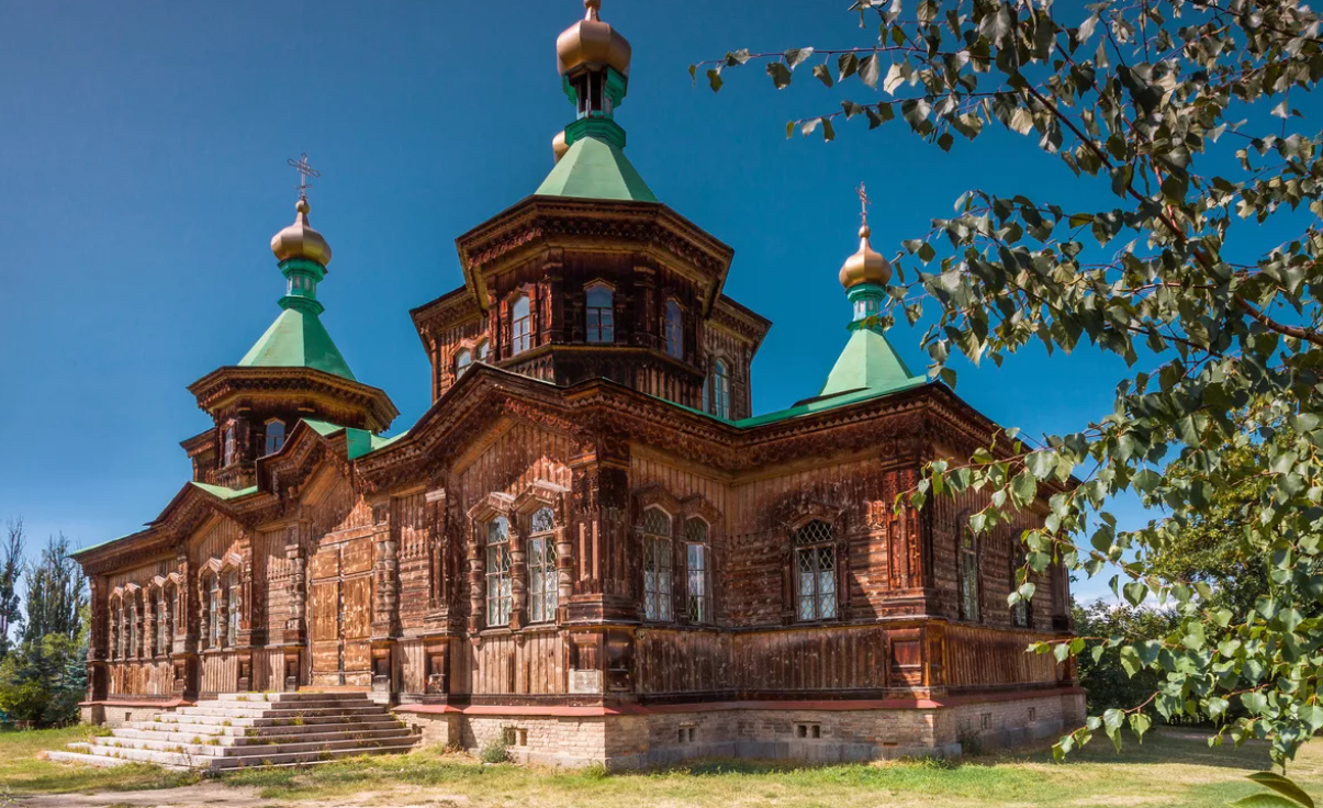 Свято-Троицкая церковь — храм Бишкекской и Кыргызстанской епархии Русской православной церкви