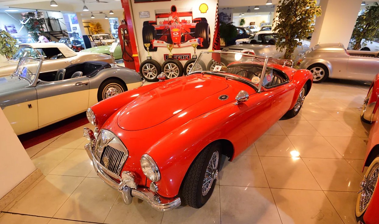 Музей классических автомобилей Мальта