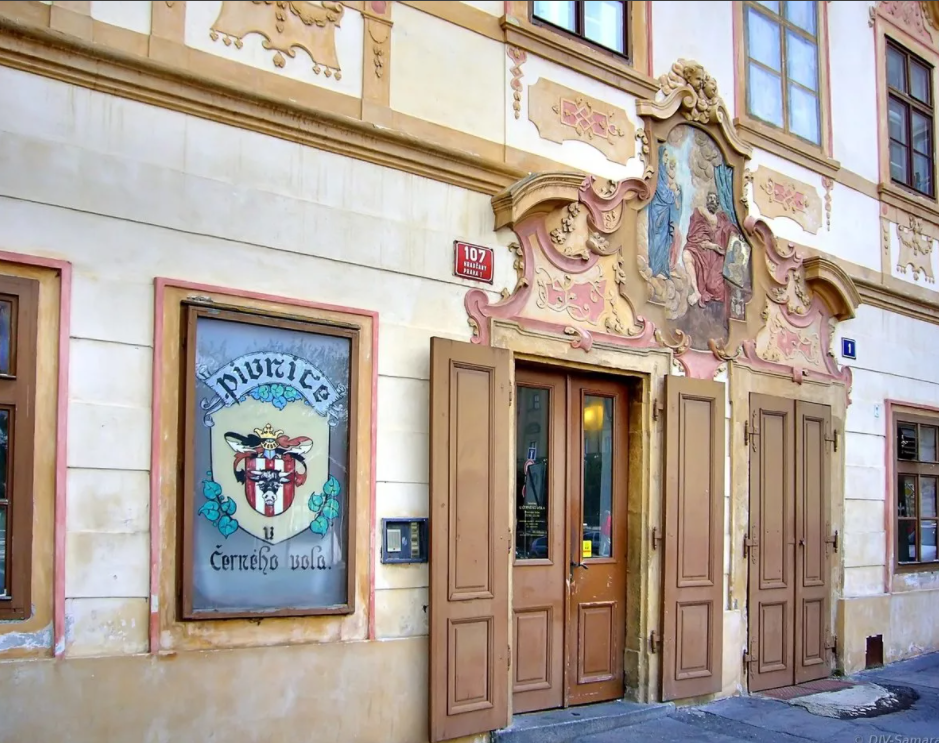 Пивная у черного вола в Праге