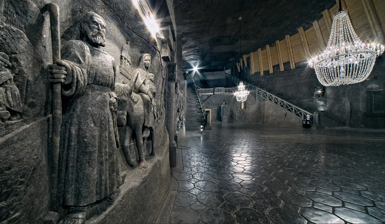 Соляная шахта в Величке — месторождение каменной соли в городе Величка