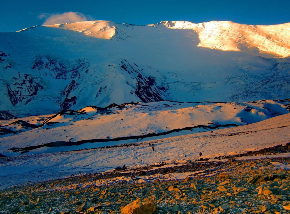 Пик Ленина (7134 м)