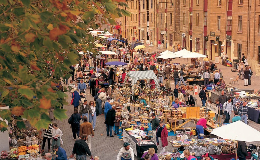 Рынок Саламанки - это уличный рынок в Саламанка-Плейс
