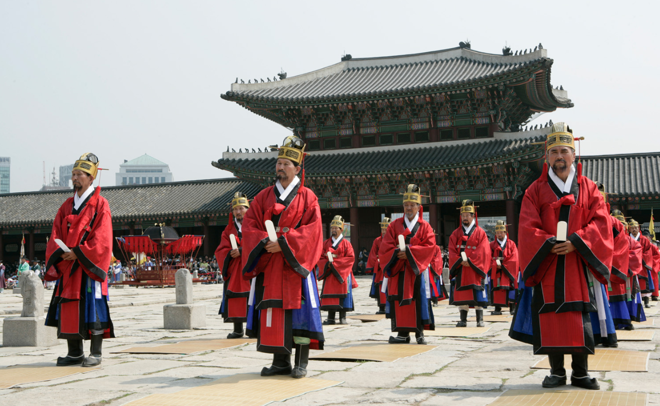 Церемониальная процессия