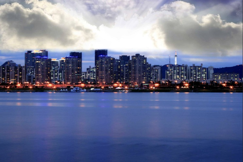  Сеул является городом с особым статусом