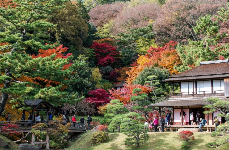 Сад Санкэйэн - достопримечательности Японии (Иокогама)