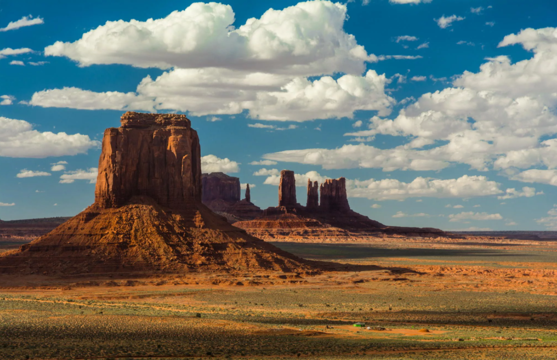 Долина монументов или Долина памятников