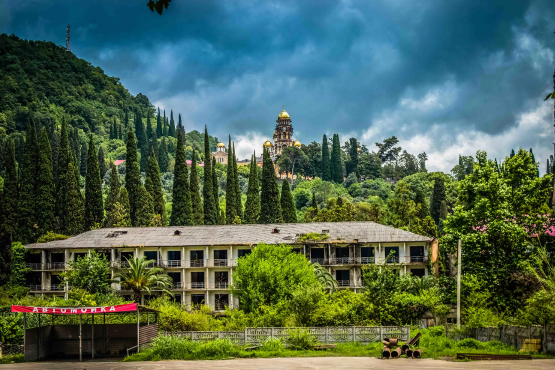 Новый Афон – один из самых живописных курортов 